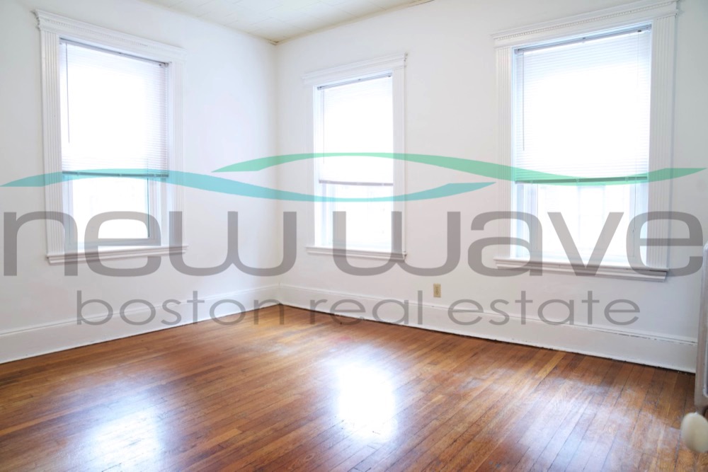 28 Westland Ave, Fenway