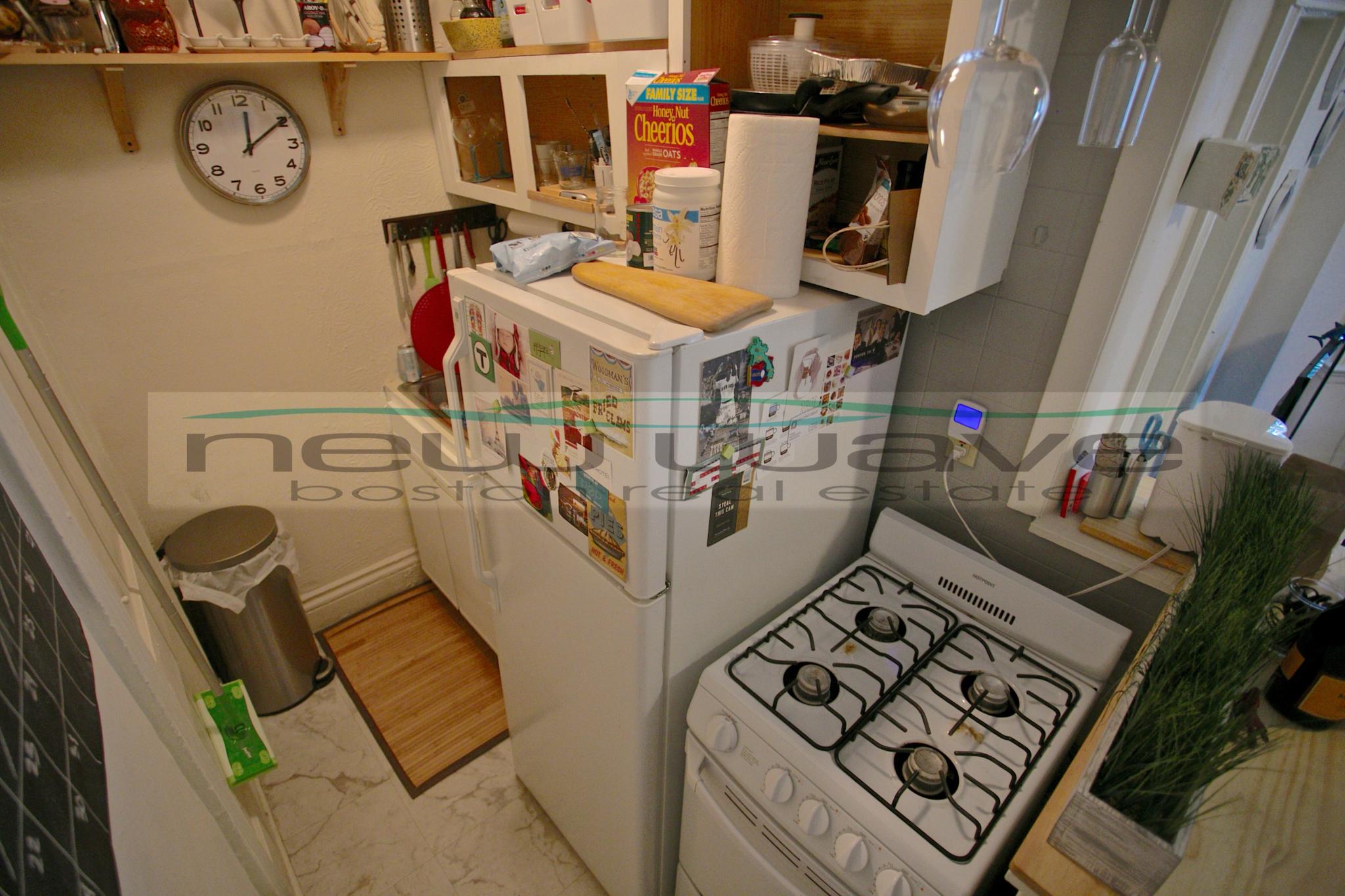 16 Queensberry St, Fenway