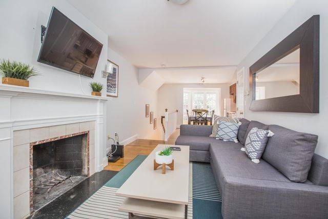 23 Garden St, Beacon Hill