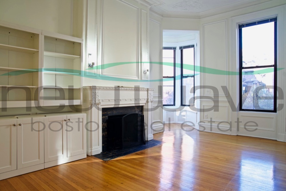 304 Berkeley St, Back Bay