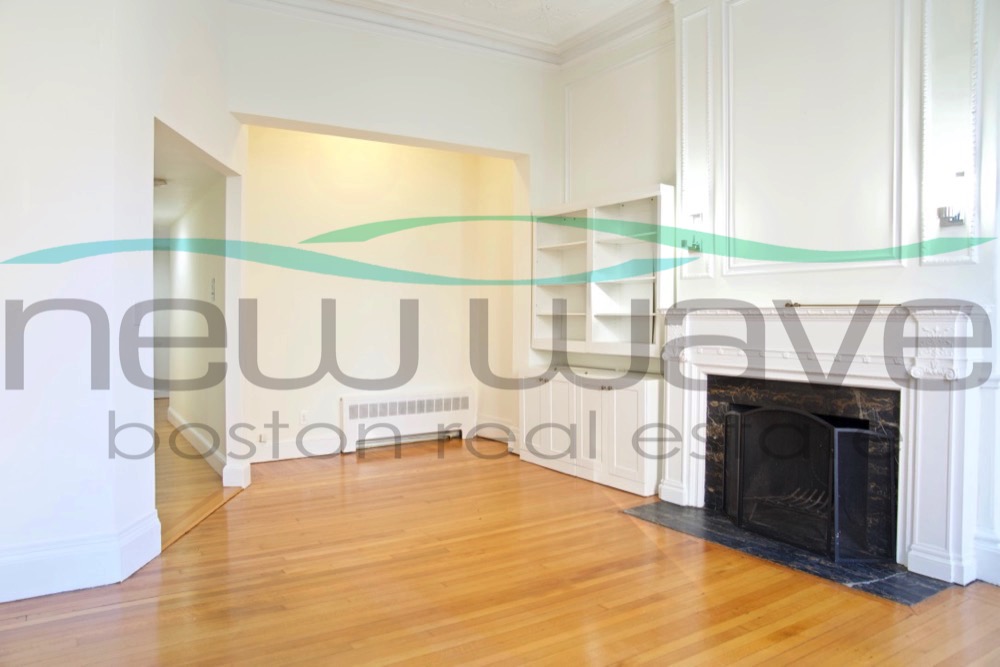 304 Berkeley St, Back Bay