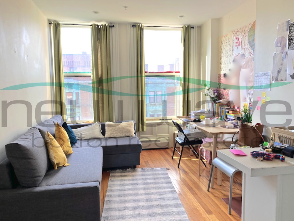 1 Bed, 1 Bath apartment in Boston, Back Bay for $2,475