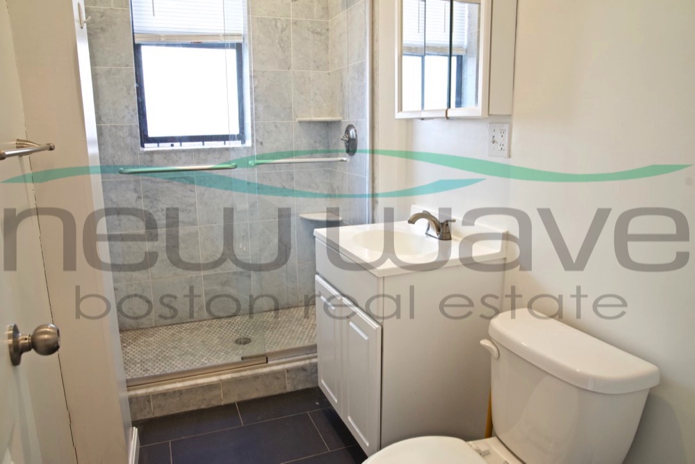 11 Queensberry St, Fenway