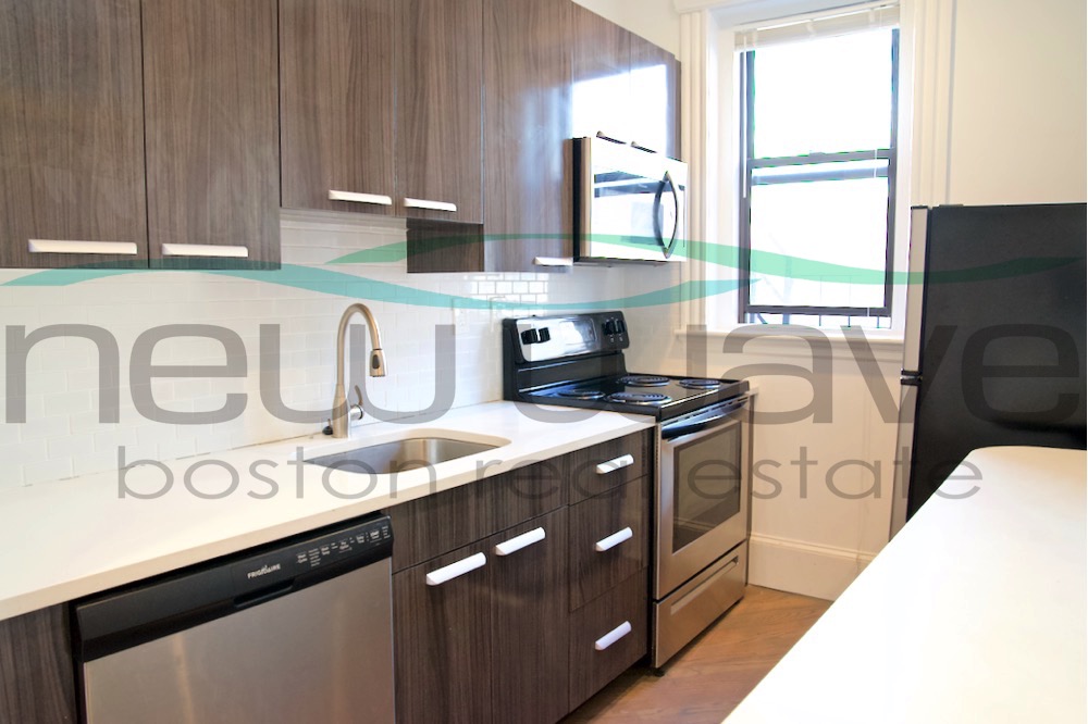 11 Queensberry St, Fenway