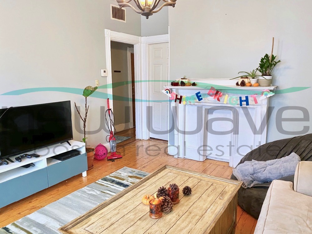 4 bed, 1 bath apartment for rent at 814 Parker St Unit 3, Mission Hill — photo 1 of 11