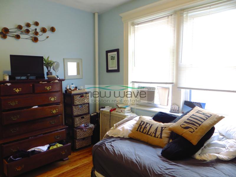 64 Charlesgate East, Fenway