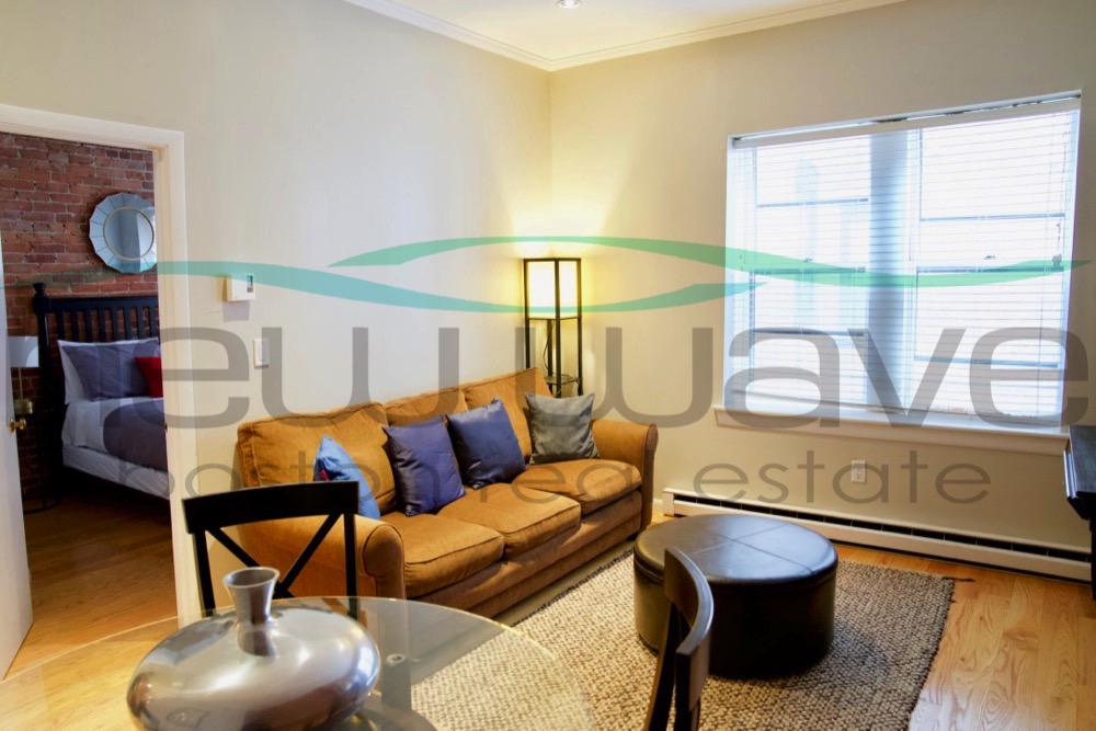 17 Garrison St, Back Bay