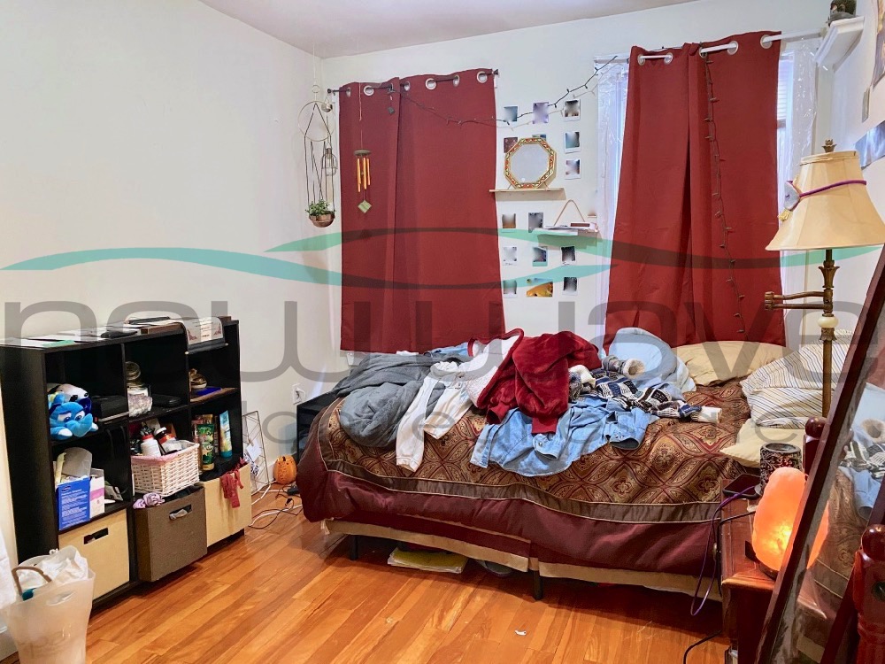 104 Hammond St, South End