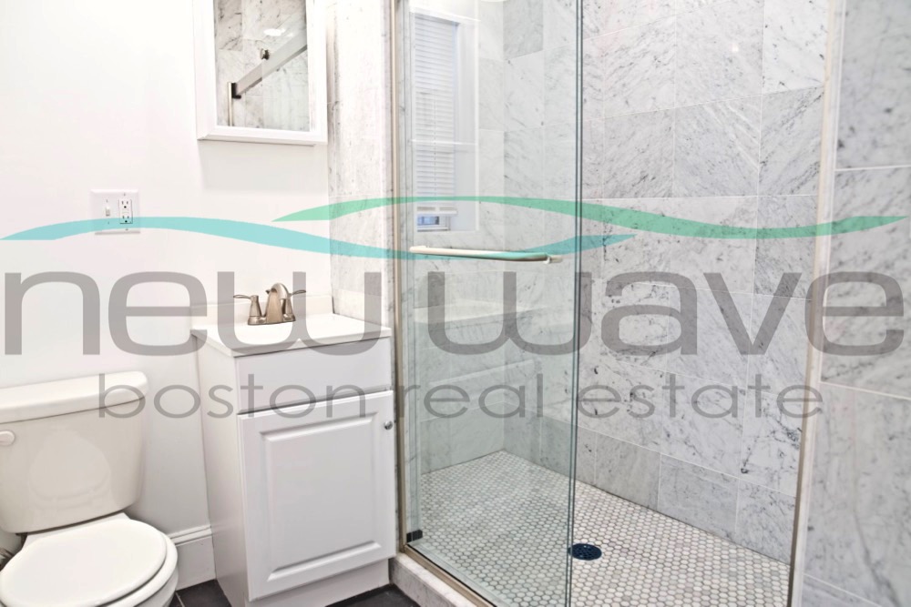 28 Queensberry St, Fenway