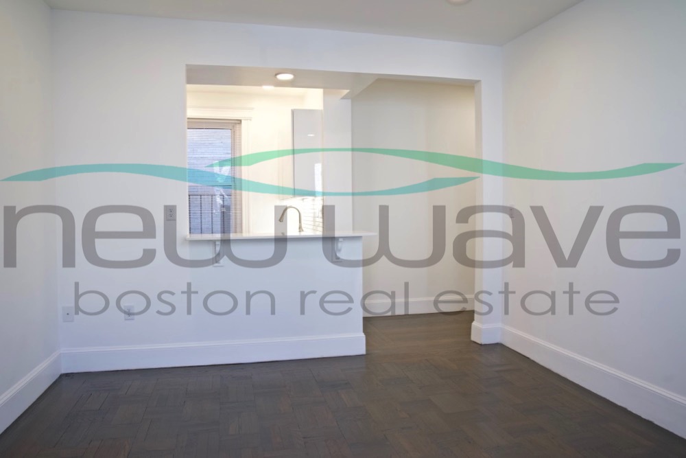 28 Queensberry St, Fenway