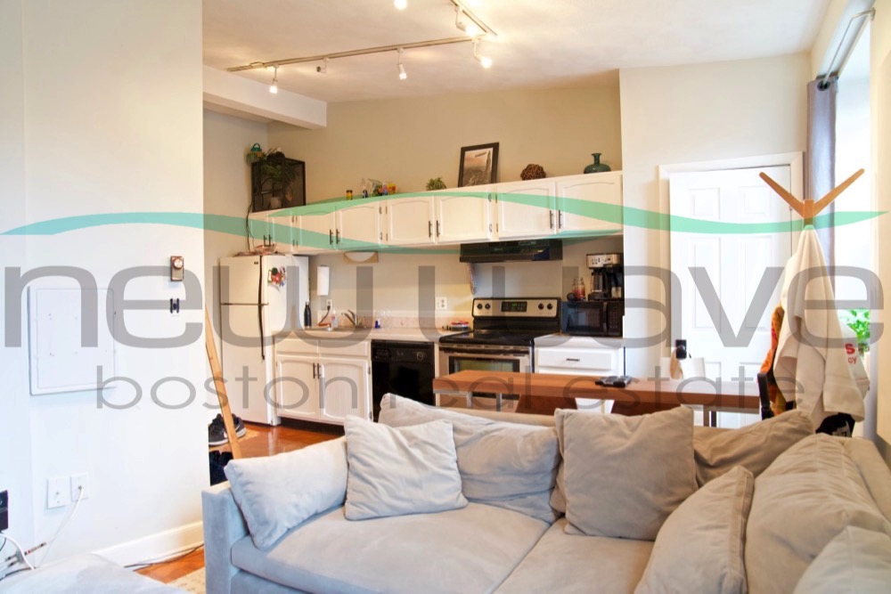 61 Salem St, North End