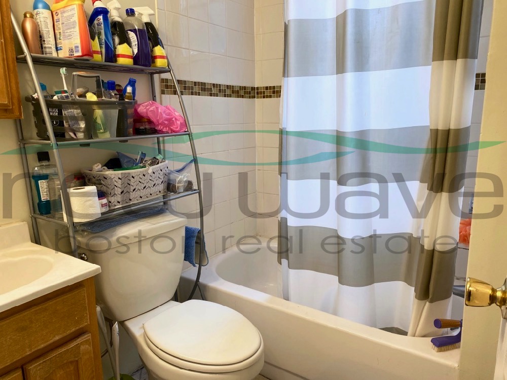 165 Hemenway St, Fenway