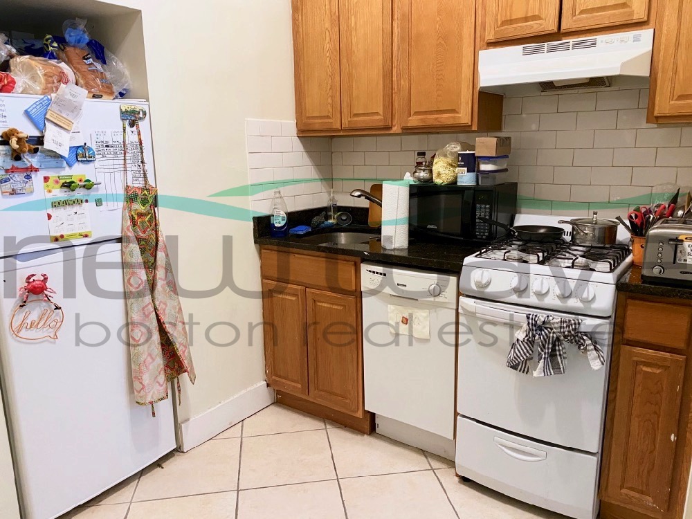 165 Hemenway St, Fenway