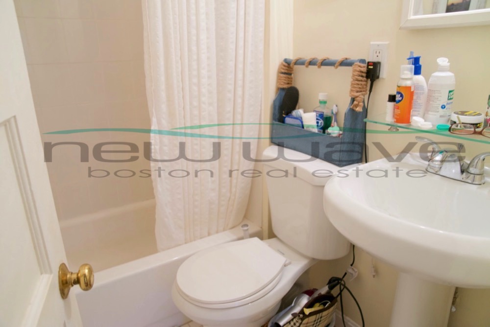 55 Revere St, Beacon Hill