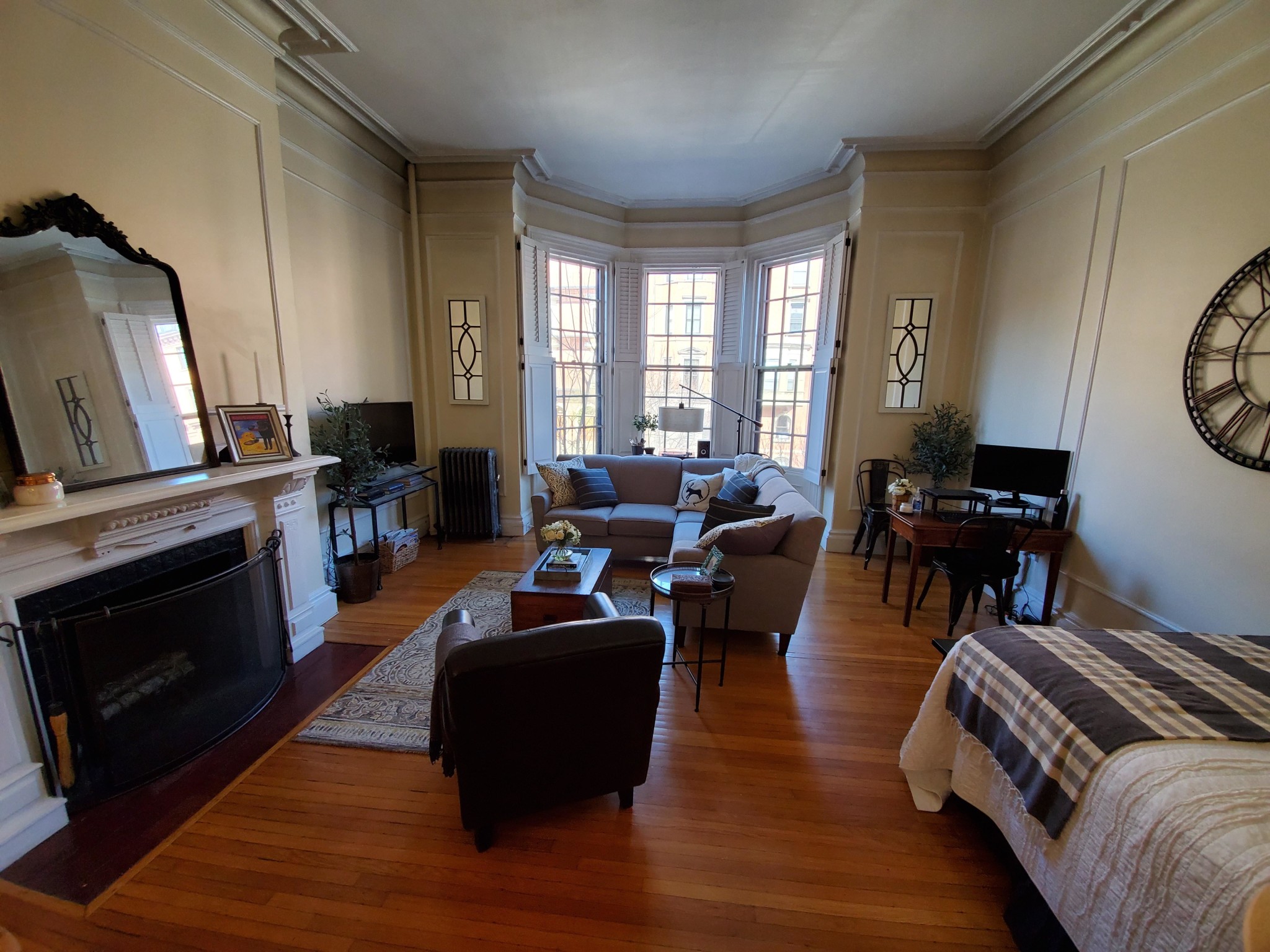 235 Beacon St, Back Bay