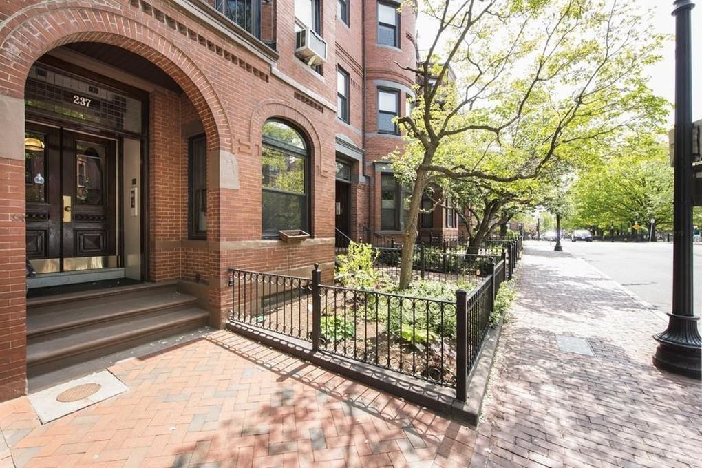 1 bed, 1 bath apartment for rent at 237 Newton St Unit 2, South End — photo 16 of 17