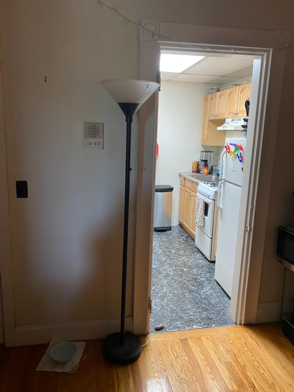 2 bed, 1 bath apartment for rent at 43 Bay State Rd Unit 3, Fenway — photo 9 of 28