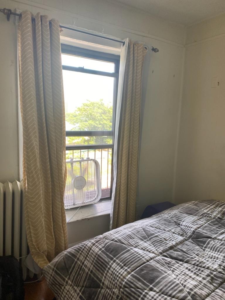 2 bed, 1 bath apartment for rent at 43 Bay State Rd Unit 3, Fenway — photo 5 of 28