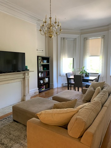 1 bed, 1 bath apartment for rent at 130 Newbury St Unit 3rd Floor, Back Bay — photo 4 of 14
