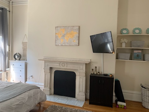 1 bed, 1 bath apartment for rent at 130 Newbury St Unit 3rd Floor, Back Bay — photo 9 of 14