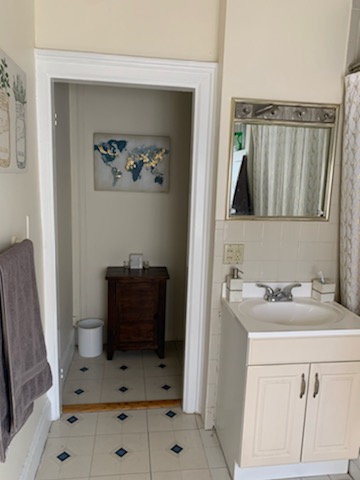 1 bed, 1 bath apartment for rent at 130 Newbury St Unit 3rd Floor, Back Bay — photo 11 of 14
