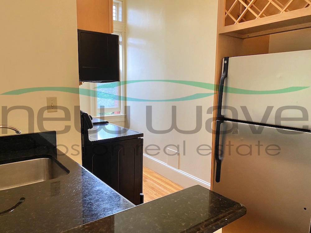 195 Commonwealth Ave, Back Bay