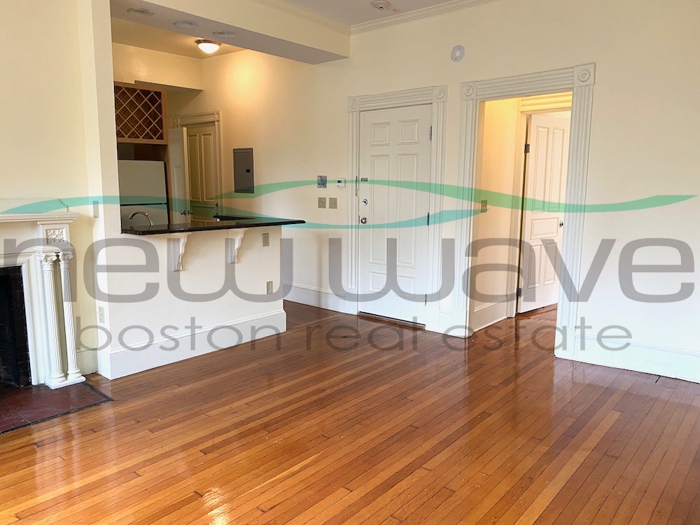 195 Commonwealth Ave, Back Bay