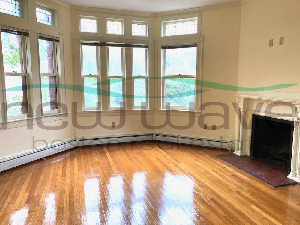 195 Commonwealth Ave, Back Bay