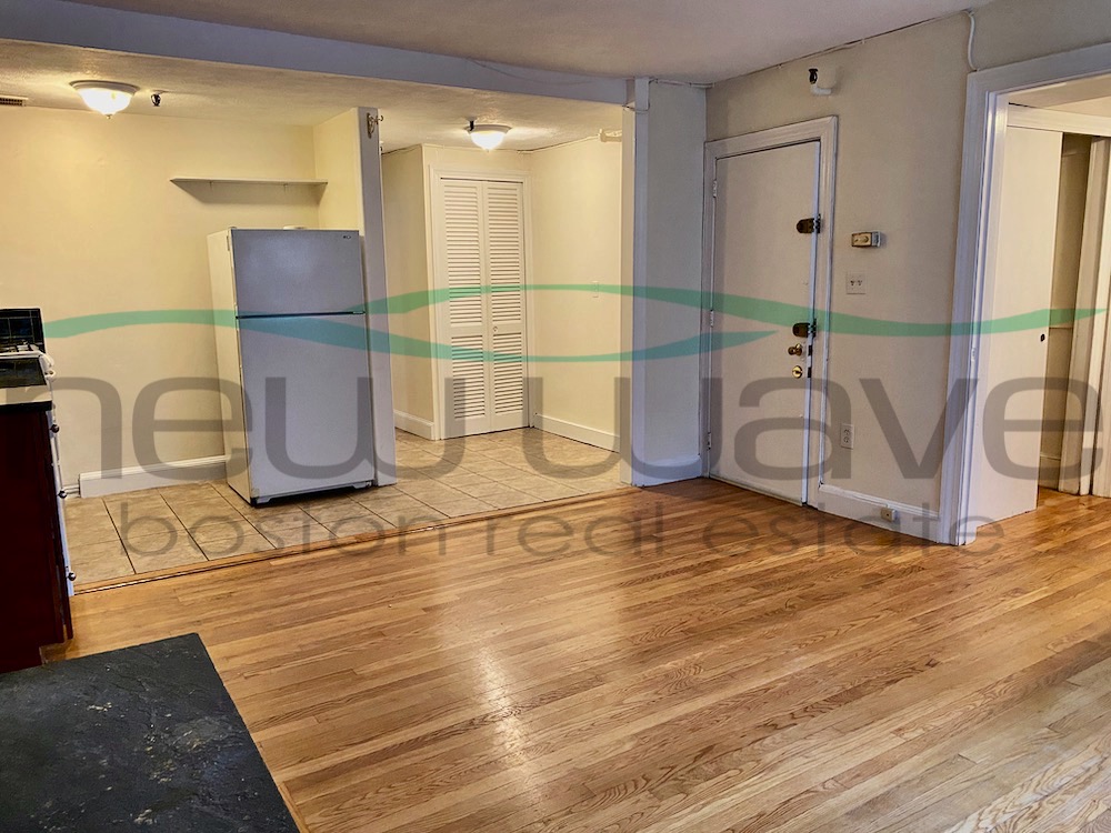 16 Hereford St, Back Bay