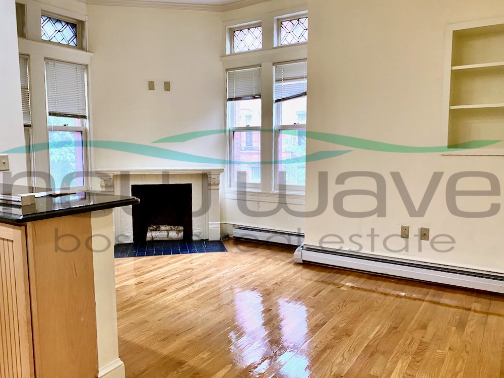 195 Commonwealth Ave, Back Bay