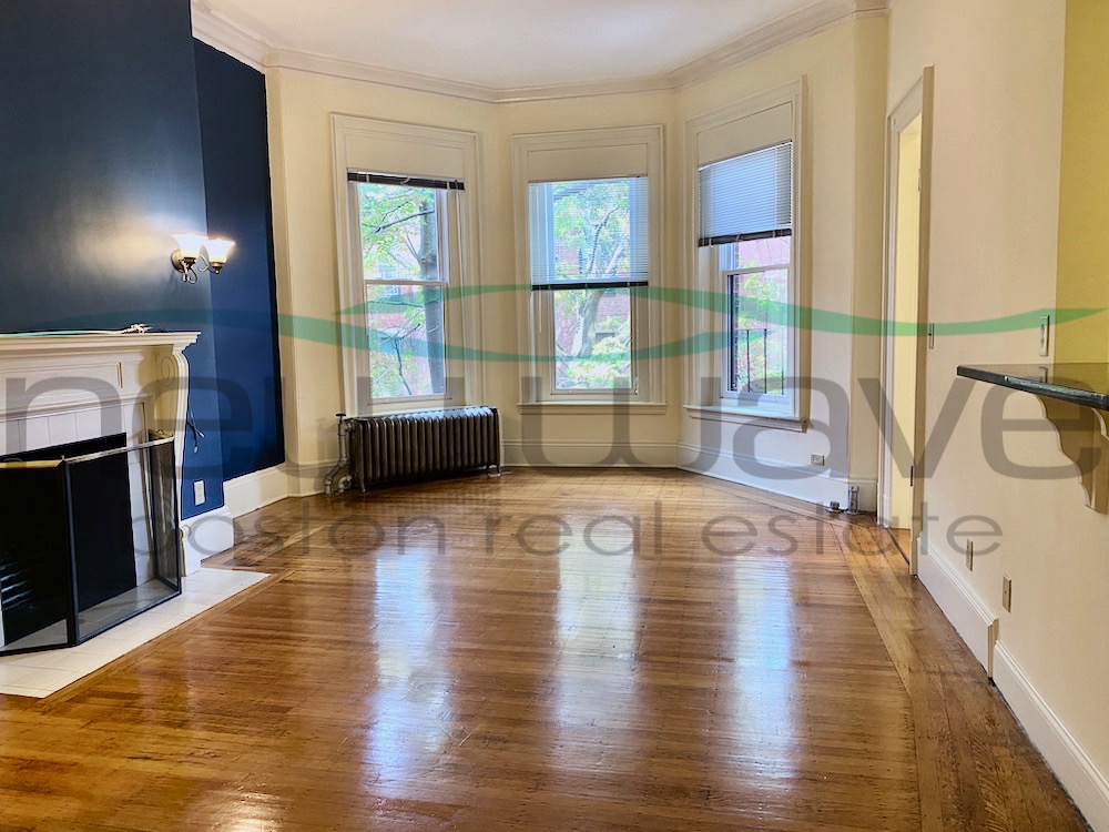 379 Commonwealth Ave, Back Bay