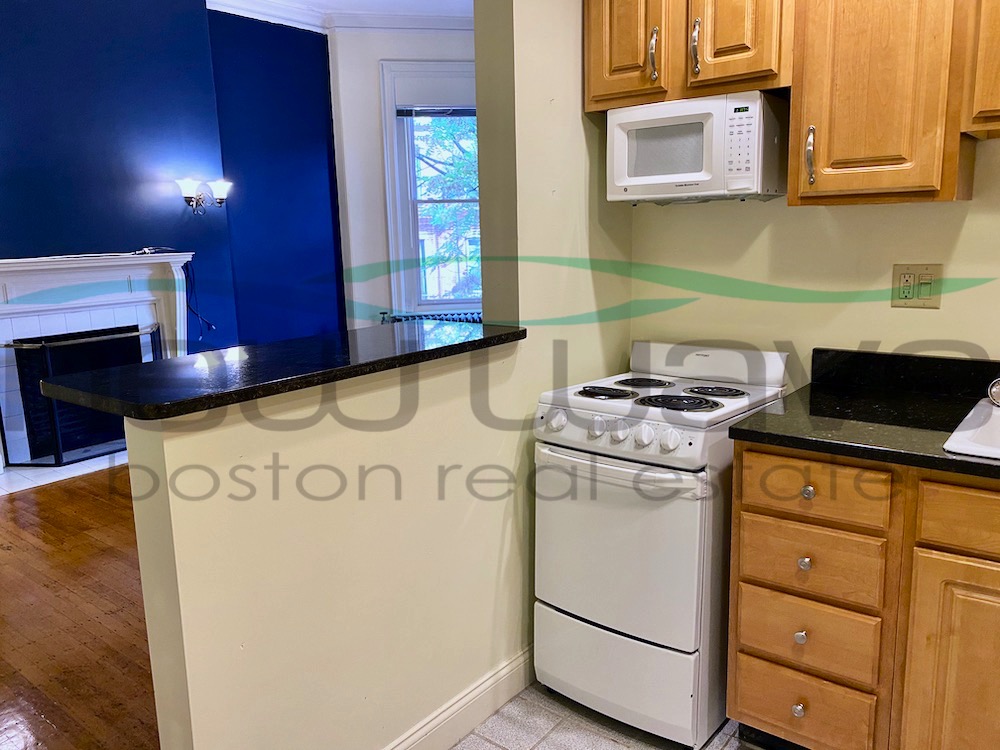 379 Commonwealth Ave, Back Bay