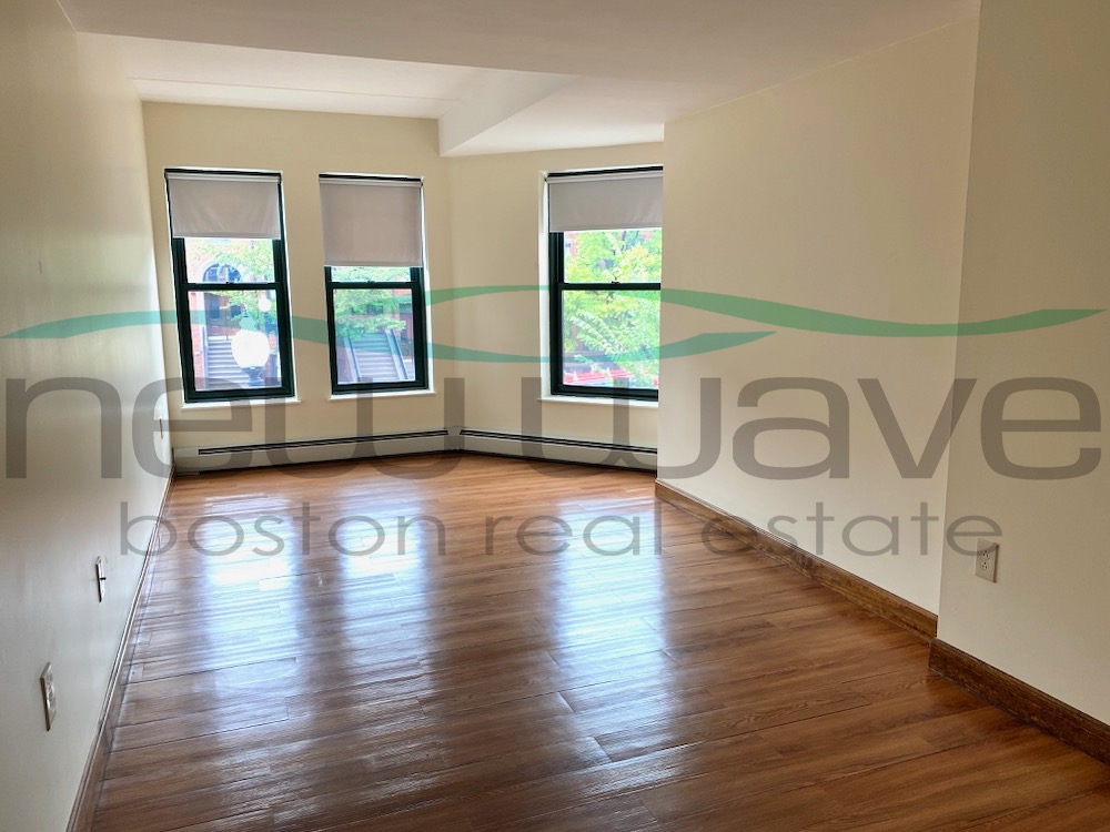 400 Massachusetts Ave, South End