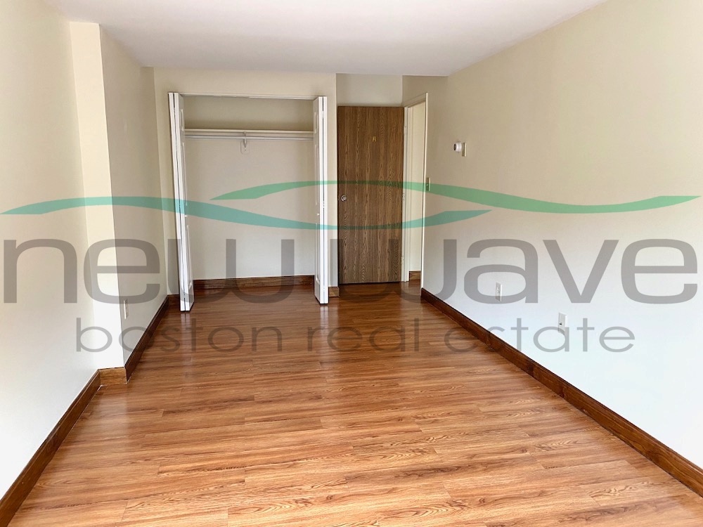 400 Massachusetts Ave, South End