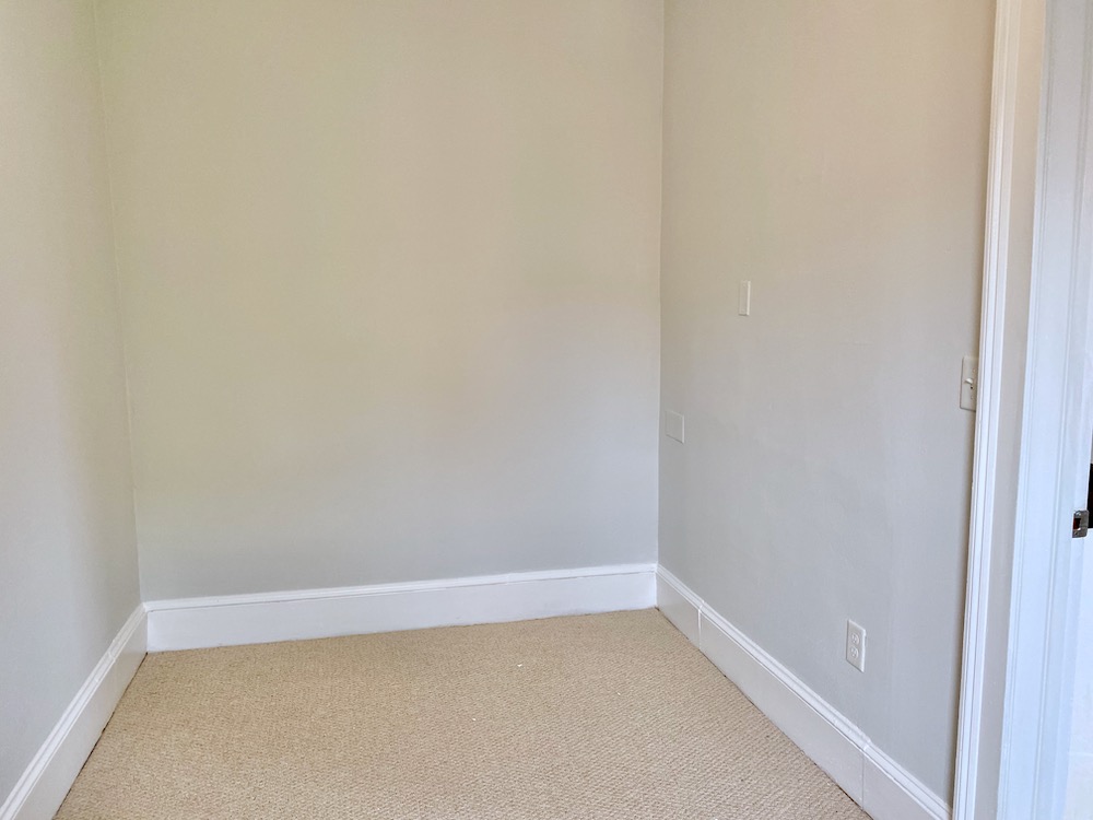 225 Newbury St, Back Bay