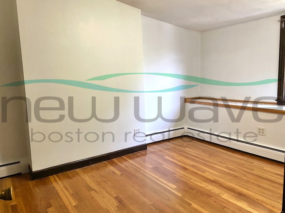 518 Massachusetts Ave, South End