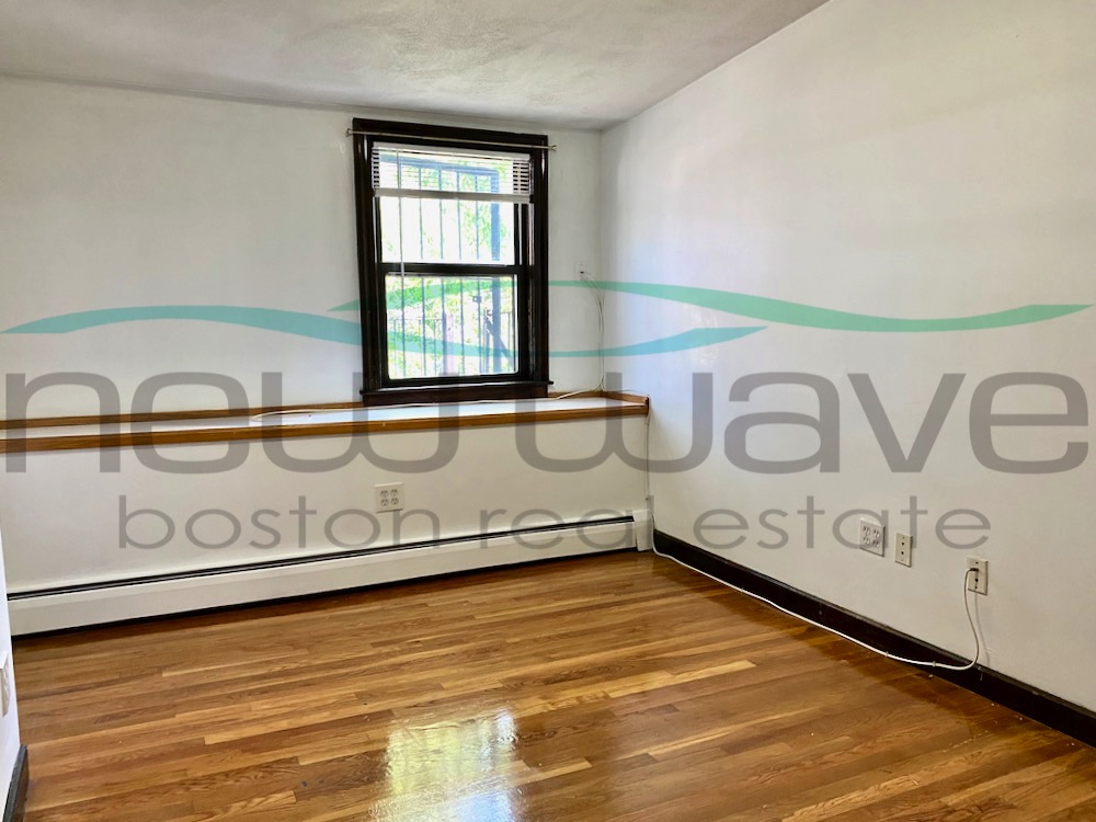 518 Massachusetts Ave, South End