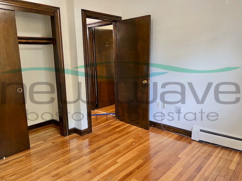 518 Massachusetts Ave, South End