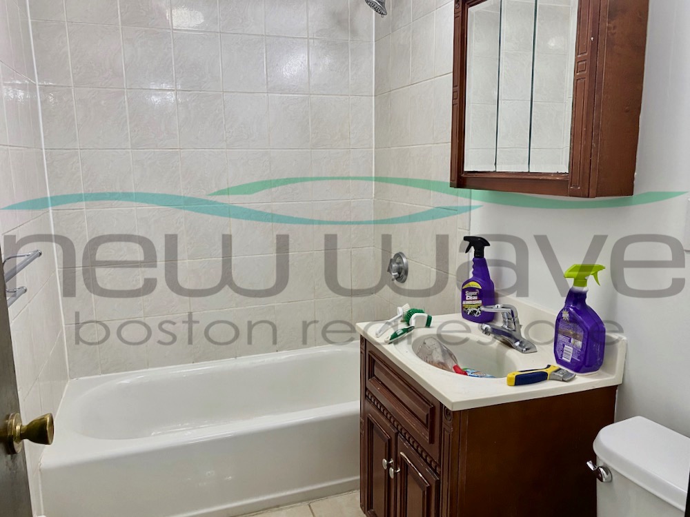 518 Massachusetts Ave, South End