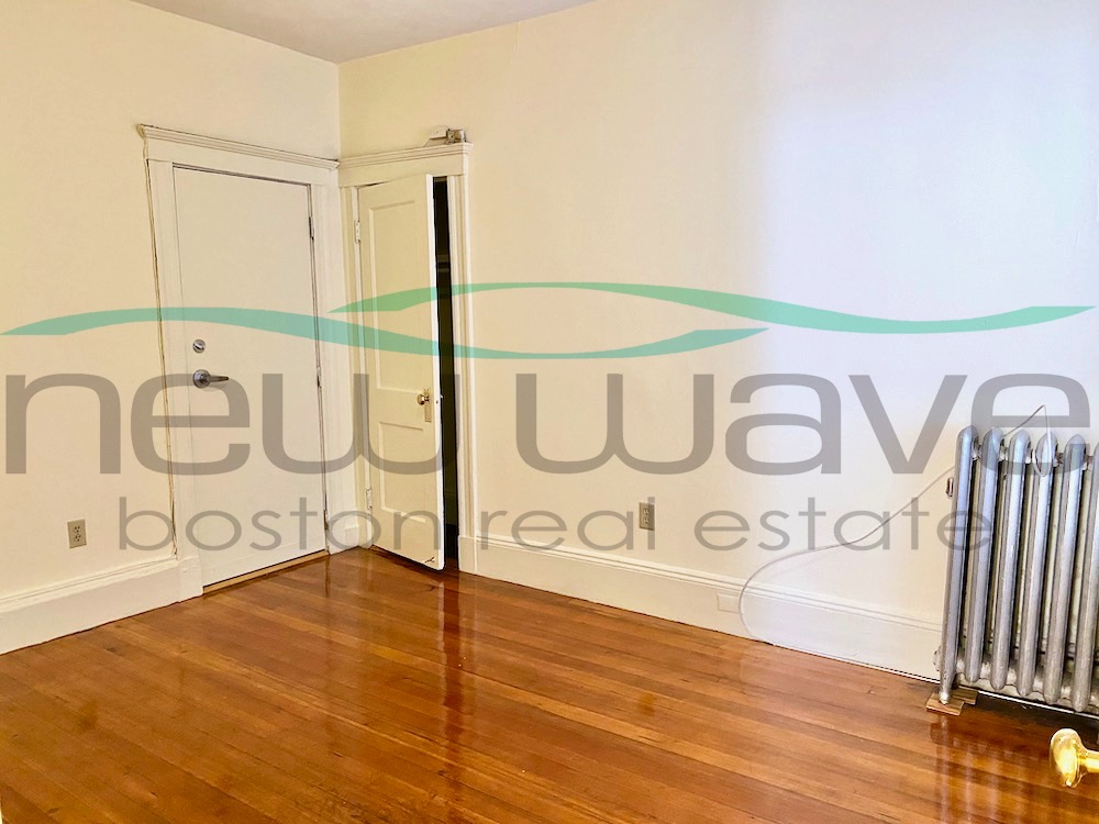 1171 Boylston St, Fenway