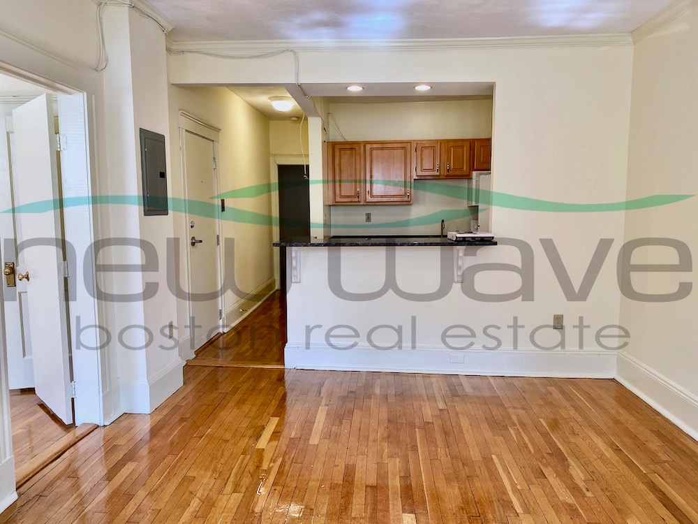 1171 Boylston St, Fenway