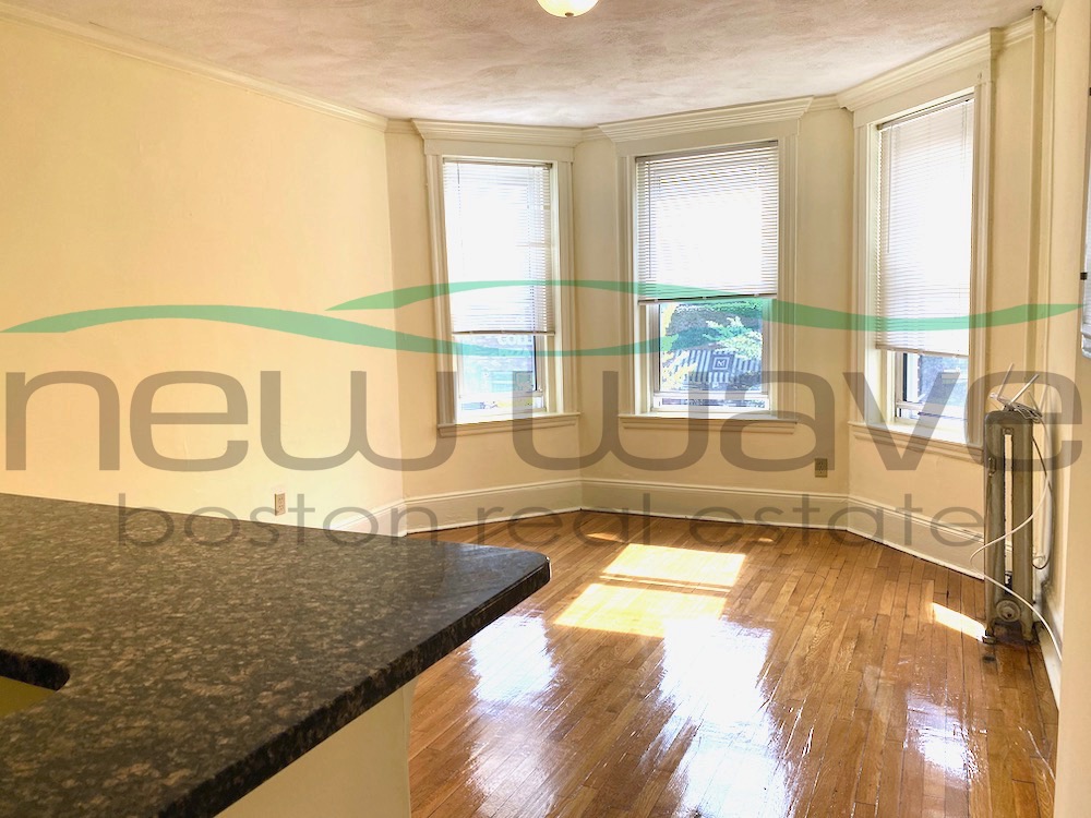 1171 Boylston St, Fenway