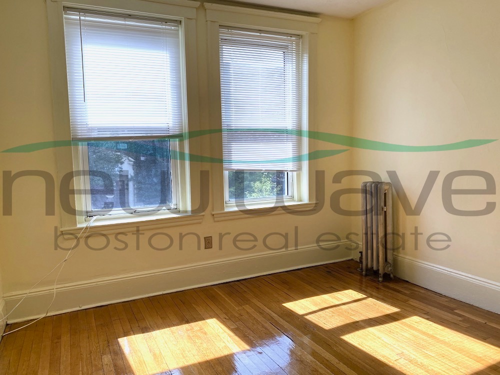 1171 Boylston St, Fenway