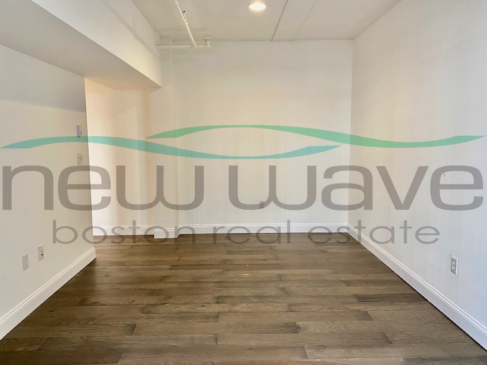 107 Queensberry St, Fenway