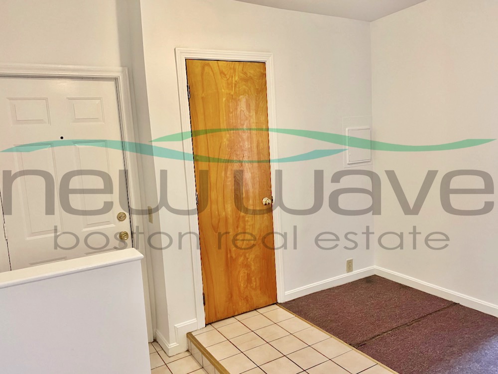 19 Peterborough St, Fenway