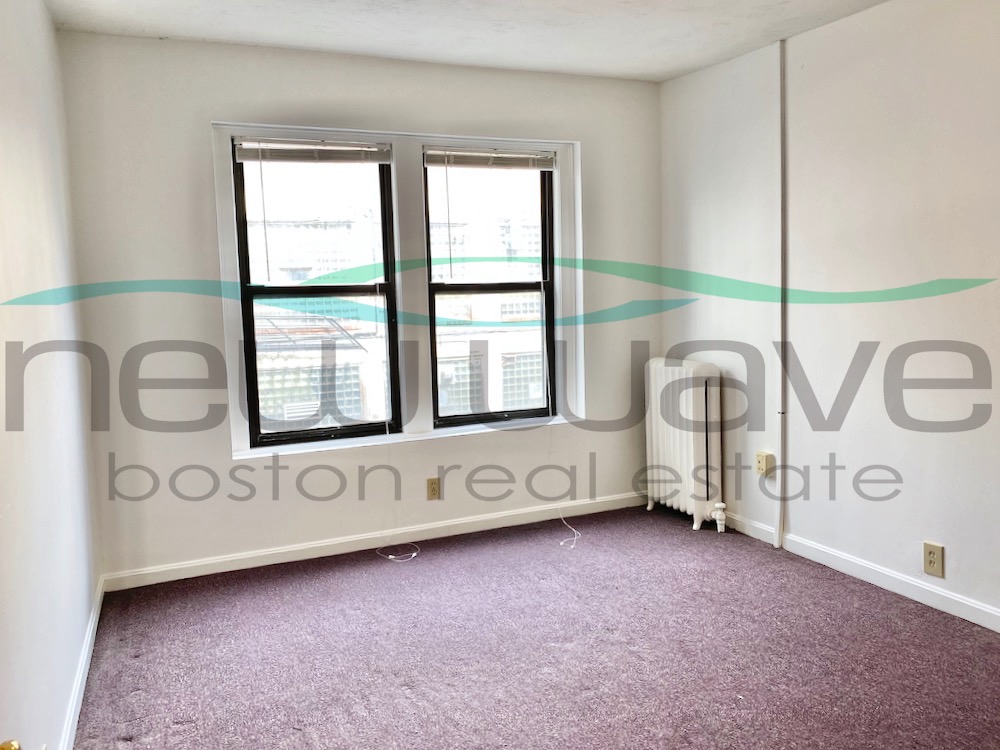 19 Peterborough St, Fenway