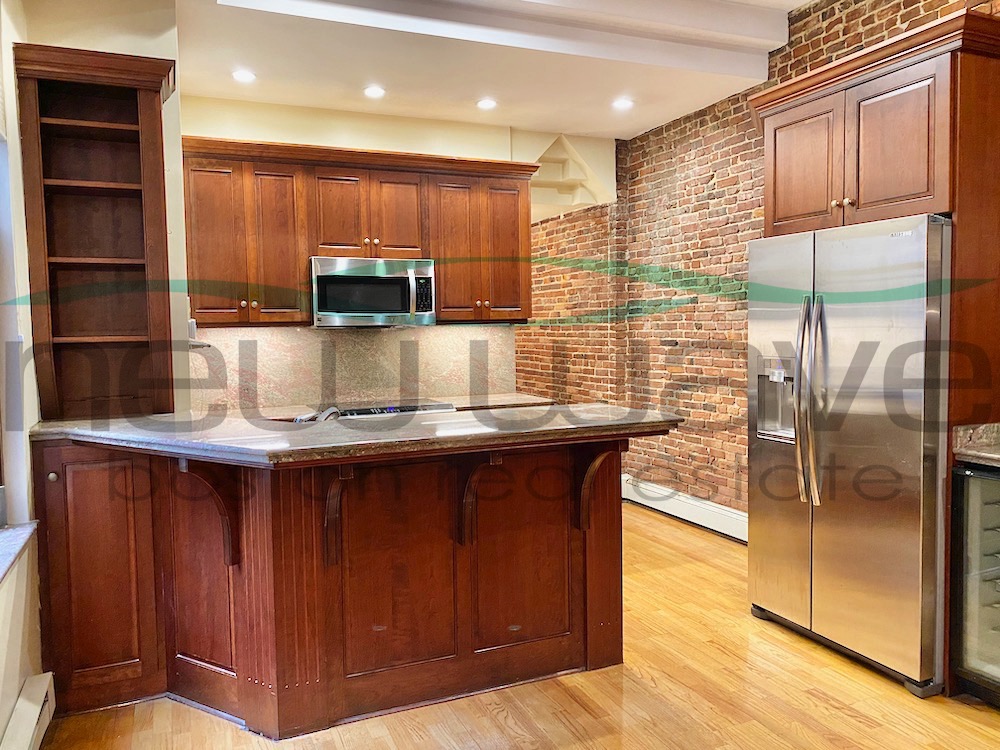 24 Hancock St, Beacon Hill