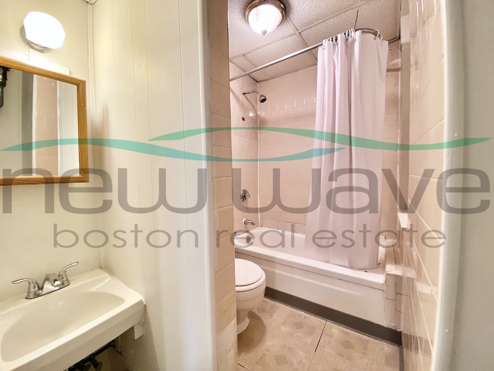 44 Joy St, Beacon Hill