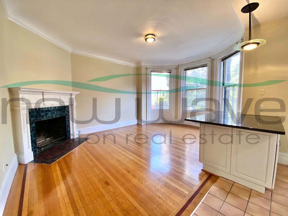 259 Beacon St, Back Bay