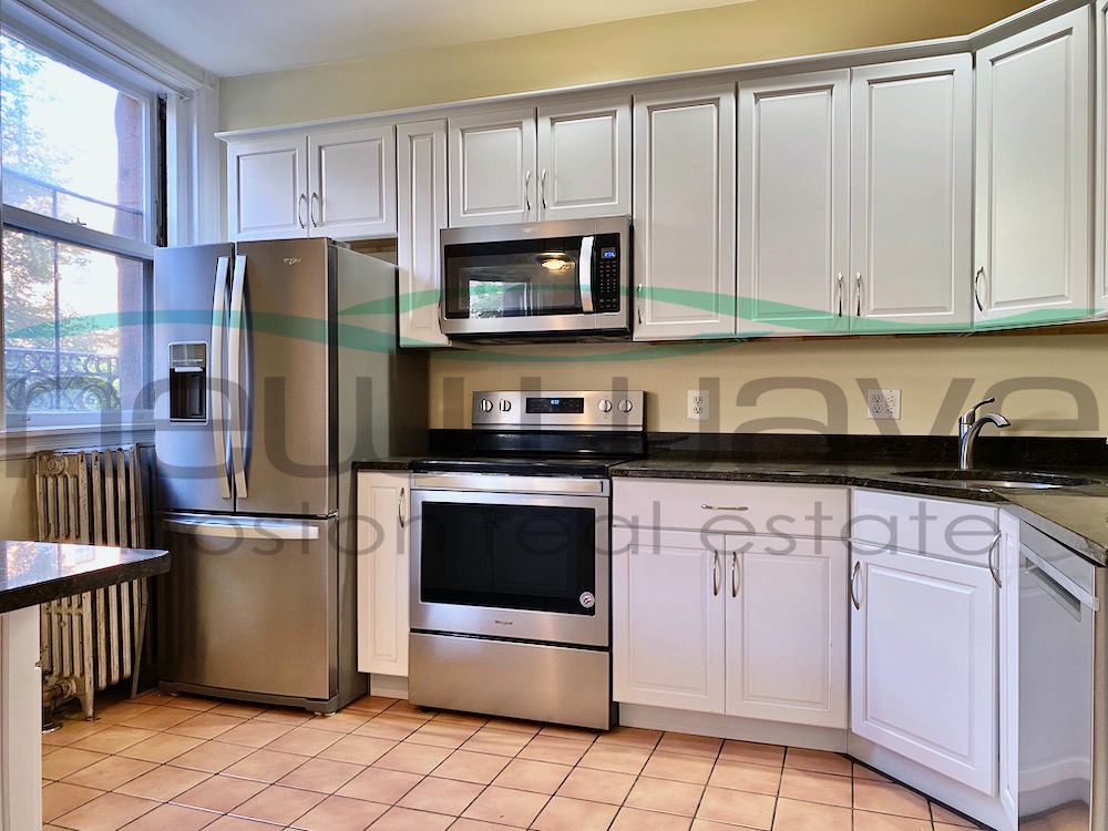 259 Beacon St, Back Bay